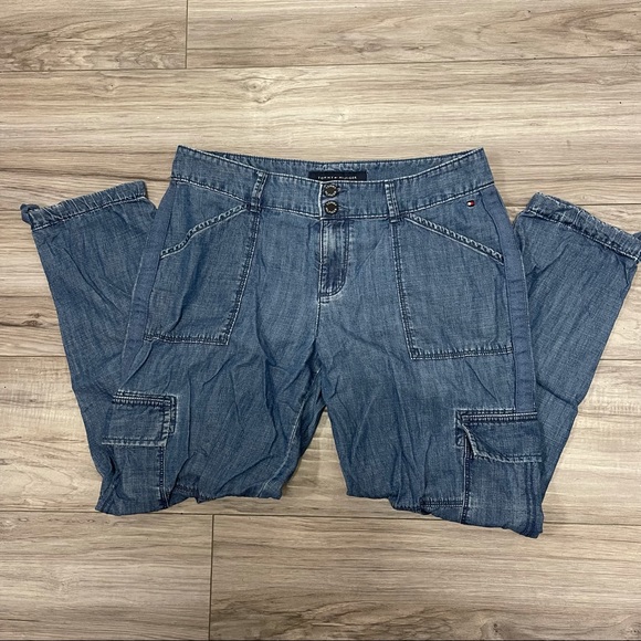Trendy Tommy Hilfiger Cargo Jean - Picture 1 of 8